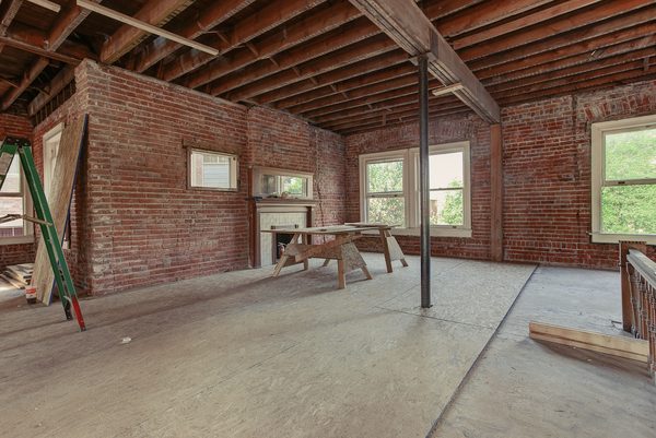 Renovation photo 15