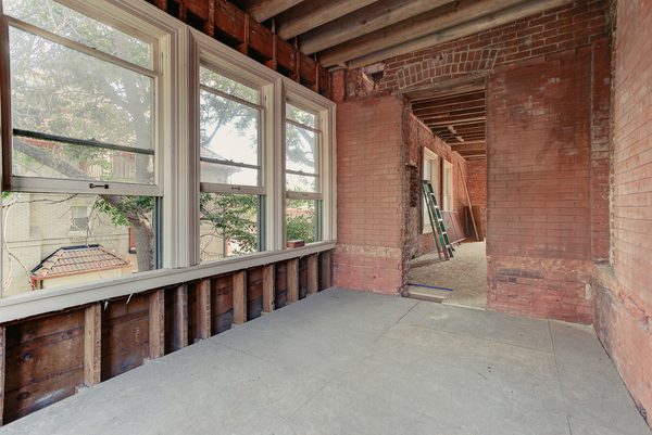 Renovation photo 18
